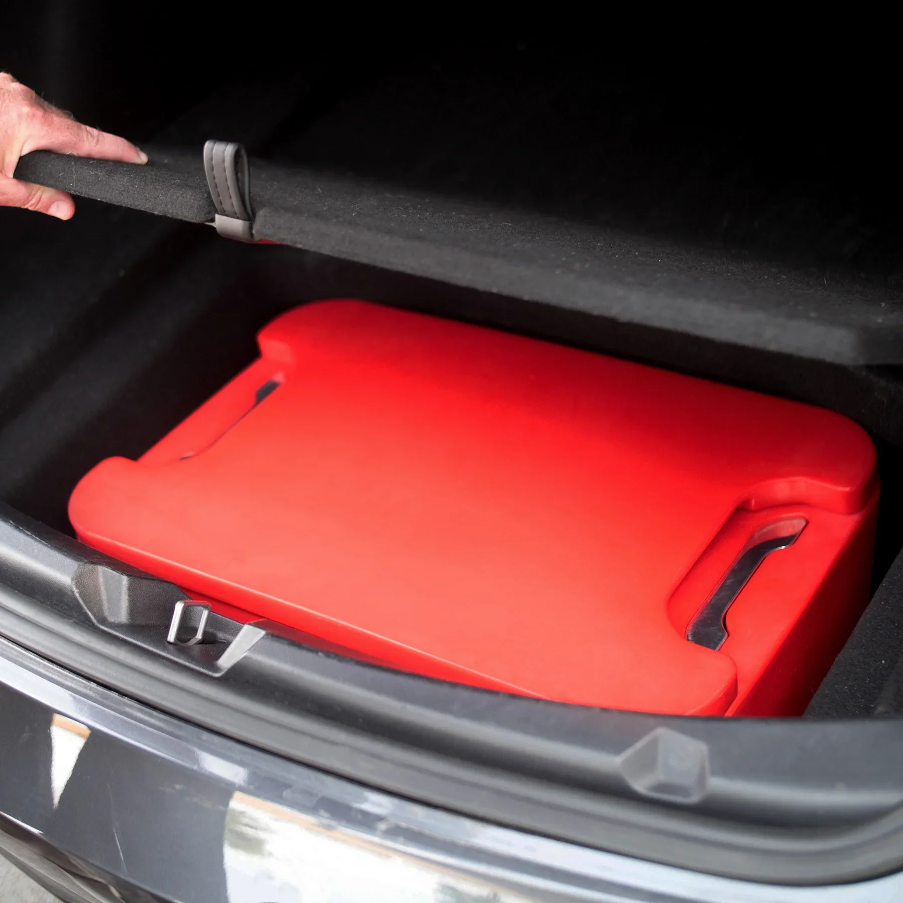 Tesla Model Y & 3 Custom Cooler by CNCT Coolers - Image 4