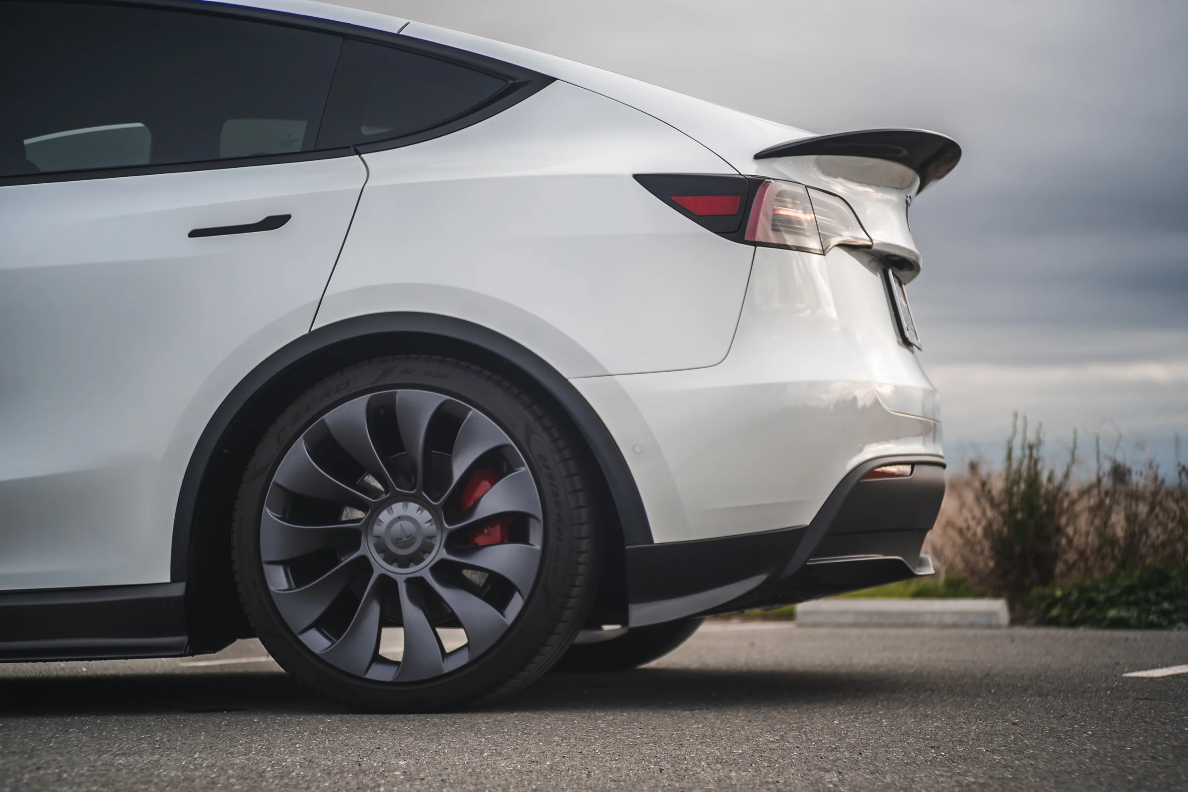 Tesla Model Y Carbon Fiber Complete Body Kit - Image 22
