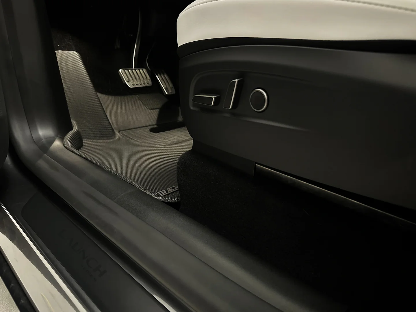 Tesla Model Y Interior Door and Trunk Sill Protector Set - Image 6